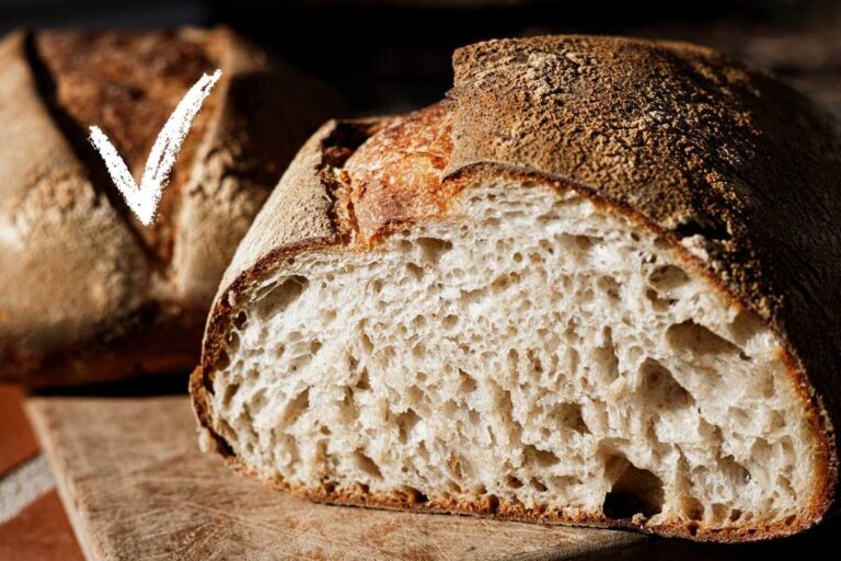 Come conservare il pane senza farlo indurire: il metodo infallibile